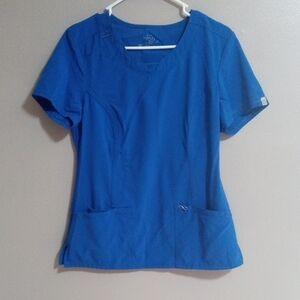 Women's INFINITY Blue Fitted Short Sleeve Scrub Top Size Small Petite